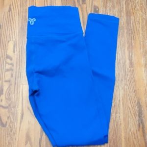 TNA leggings
